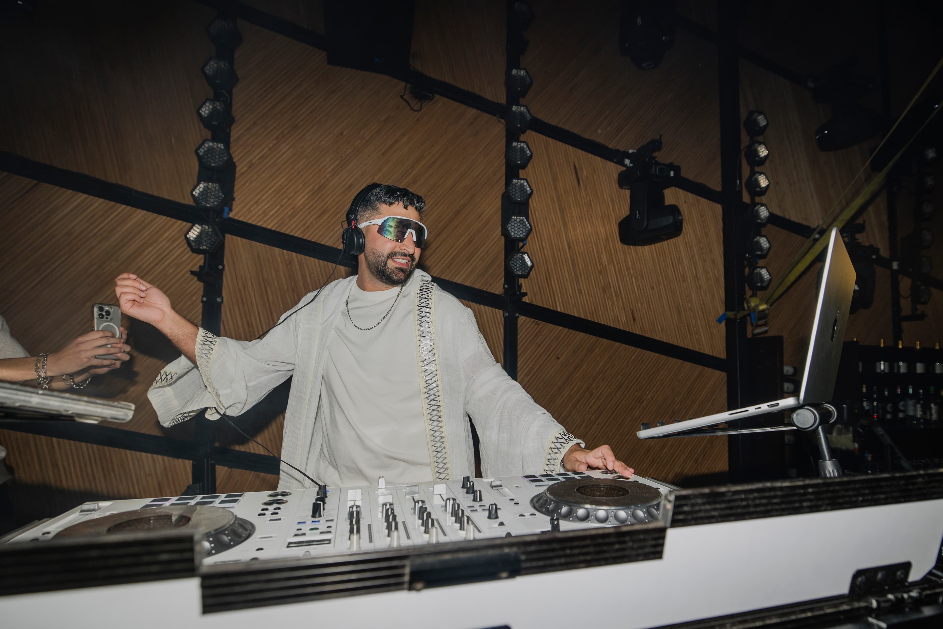 DJ Kfir Melamed